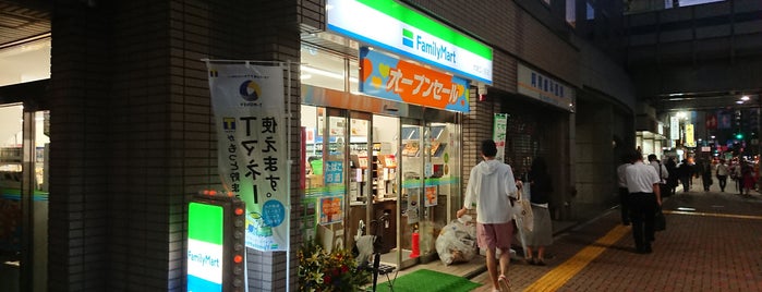 FamilyMart is one of foursquare global hackathon @ tokyo.