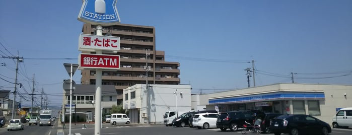 ローソン 岡山新保店 is one of 岡山市コンビニ.
