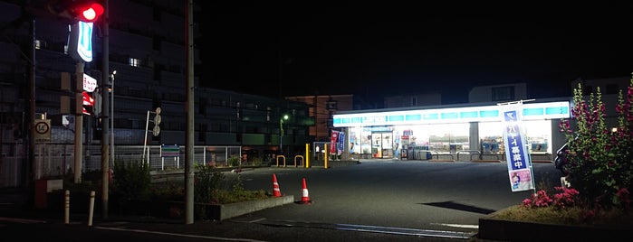 ローソン 東船橋二丁目店 is one of Funabashi.