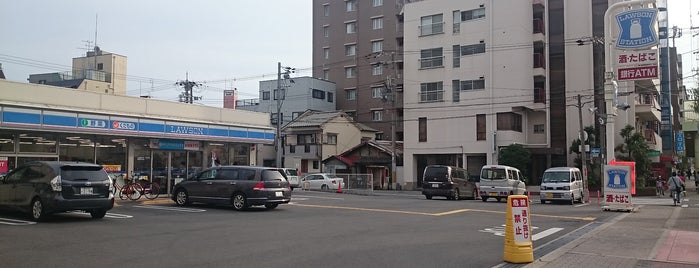 ローソン 淀川通塚本店 is one of LAWSON その2.