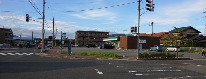 ファミリーマート 豊岡駅西口店 is one of 兵庫県但馬地方のコンビニエンスストア.