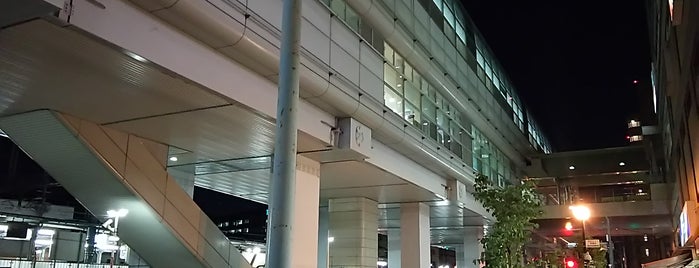 Osaka Monorail Hotarugaike Station is one of 駅（１）.