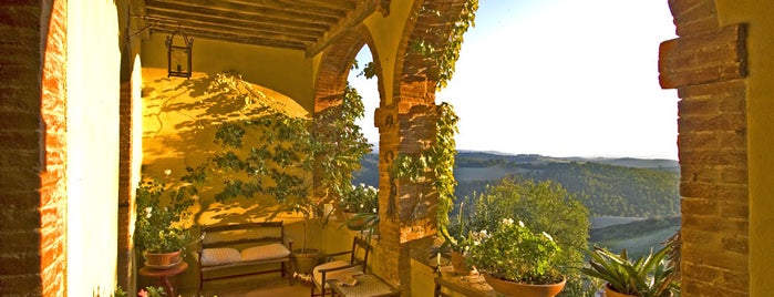 Borgo Lucignanello Bandini is one of Tuscan places not to be missed!.