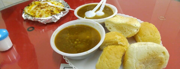 Faculty of Sciences Buffet | بوفه علوم is one of Rozhin’s Liked Places.