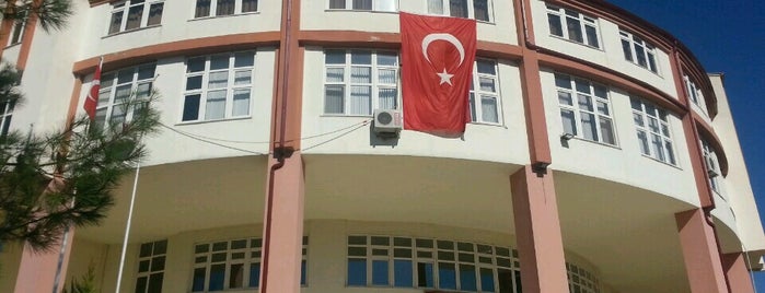 Bilecik Şeyh Edebali Üniversitesi - Osmaneli Kampüsü is one of Posti salvati di Erman.