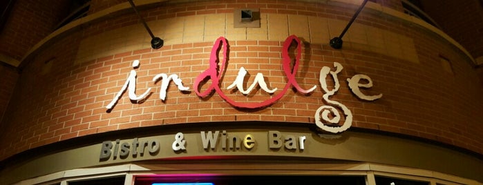 Indulge Bistro and Wine Bar is one of สถานที่ที่ Minguz ถูกใจ.