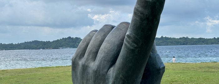 Inscription Of The Island (The Finger) is one of シンガポール/Singapore.