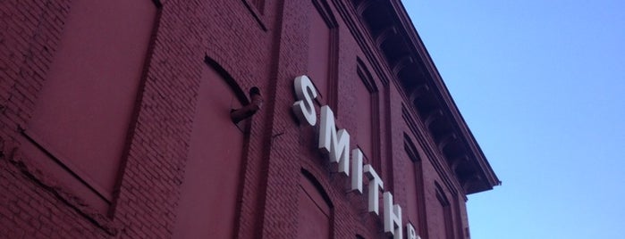 Smith Housewares & Restaurant Supply is one of Downtown syracuse.