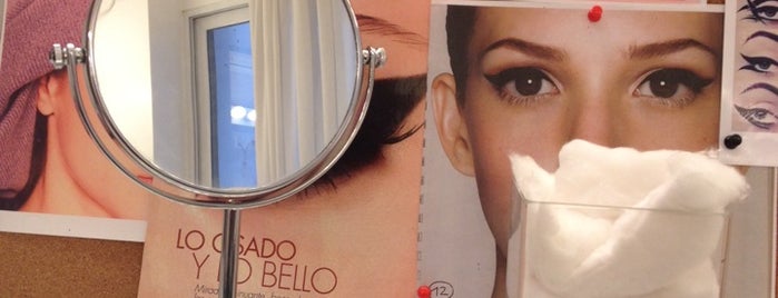 Estudio Frumboli Makeup is one of Posti che sono piaciuti a Guada.