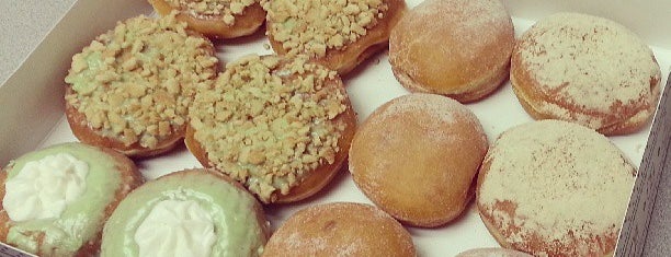 Krispy Kreme Doughnuts is one of Parents' Visit.
