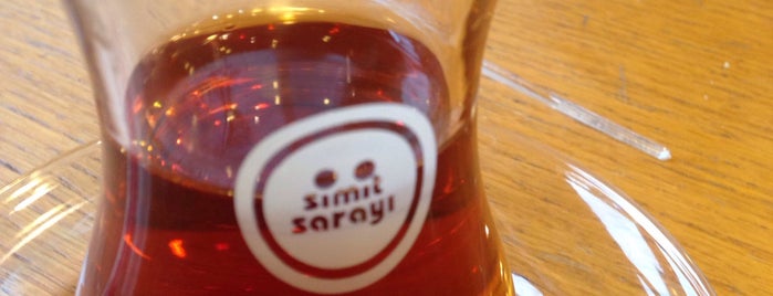 Simit Sarayı is one of สถานที่ที่บันทึกไว้ของ Gül.