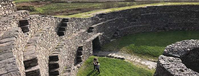 Leacanabule Stone Fort is one of Tempat yang Disukai Gemma.