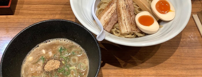 麺屋芝乃 is one of ラーメン馬鹿.