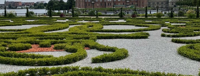 Frederiksborg Slotspark is one of Architekt Robert Viktor Scholz: сохраненные места.