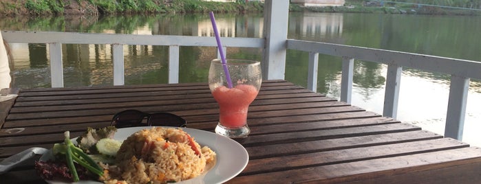 ร้านอาหารแพ ม้า น้ำ is one of Phuket.