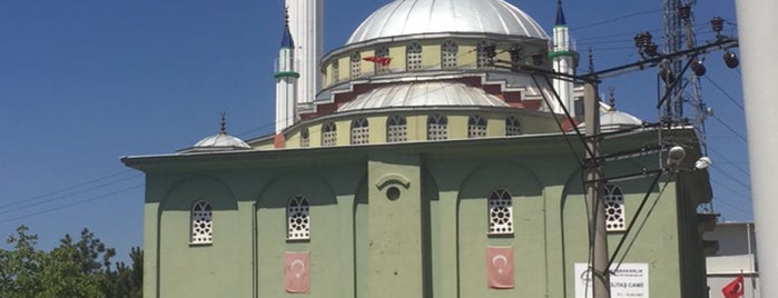 Dikilitaş Cami is one of Mustafa’s Liked Places.