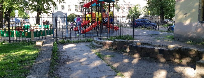 Детская площадка is one of Прогулки с детьми.