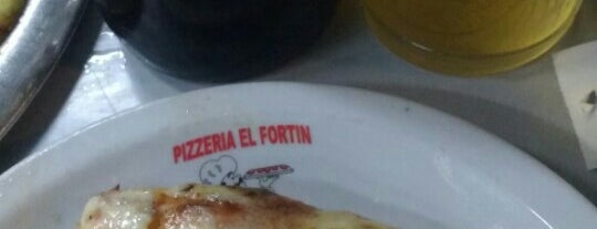 El Fortín is one of Pizzerías destacadas.