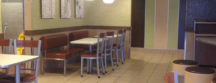 McDonald's is one of Jon : понравившиеся места.