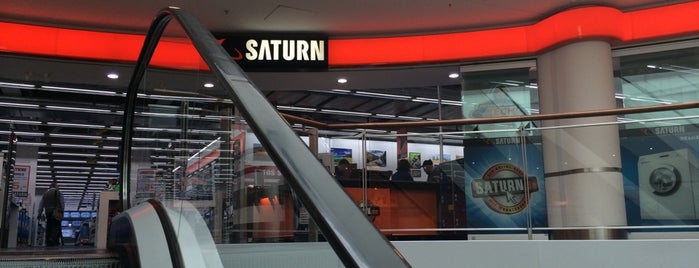SATURN is one of Volkerさんのお気に入りスポット.