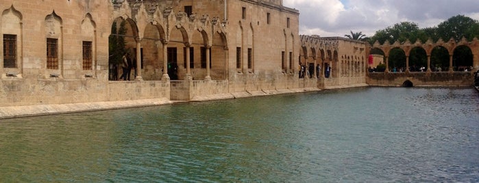 Balıklı Göl is one of Sanliurfa.