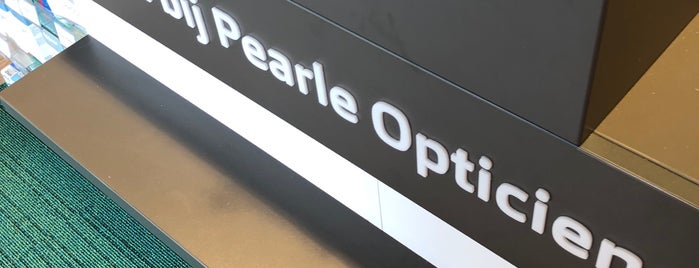 Pearle Opticiens is one of places.