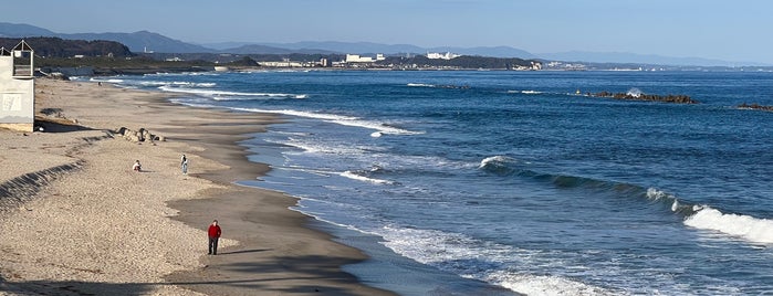 伊師浜海水浴場 is one of 茨城県北ジオパークのジオサイト.