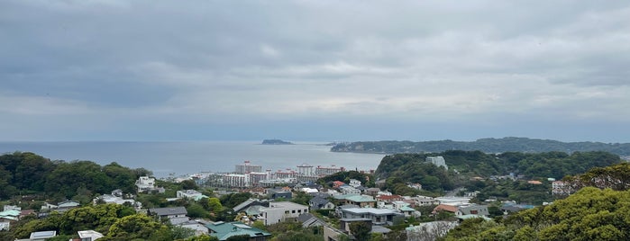 Hiroyama Park is one of 三浦半島の山々.