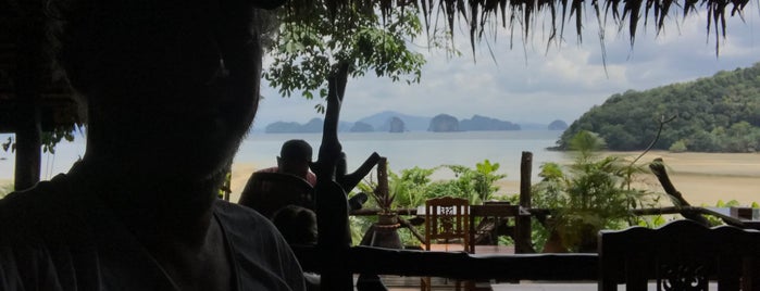 Koh Yao Sea View Bungalows is one of Aleksandar’s Liked Places.