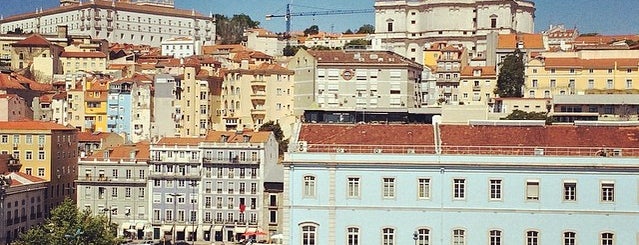 Lissabon is one of World Capitals.