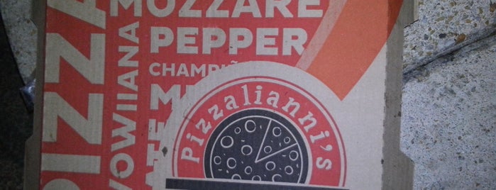 Pizzaliani's is one of Tempat yang Disukai Angelica.