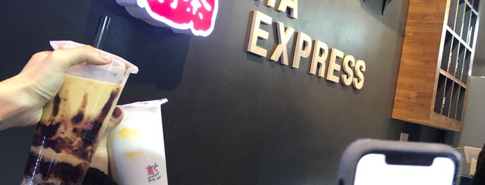 Cha Express is one of Micheleさんの保存済みスポット.