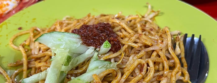 Mee Hassan is one of Food in Melaka.