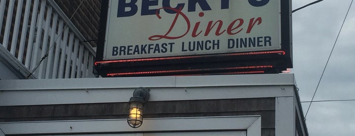 Becky's Diner is one of สถานที่ที่ Lisa ถูกใจ.