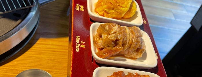 八色烤肉 is one of Taipei Eats.
