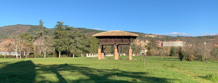 Parque Aranzadi is one of Paseos 360° por Pamplona.