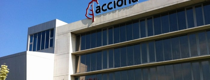 Acciona energia is one of Lieux qui ont plu à Ana.