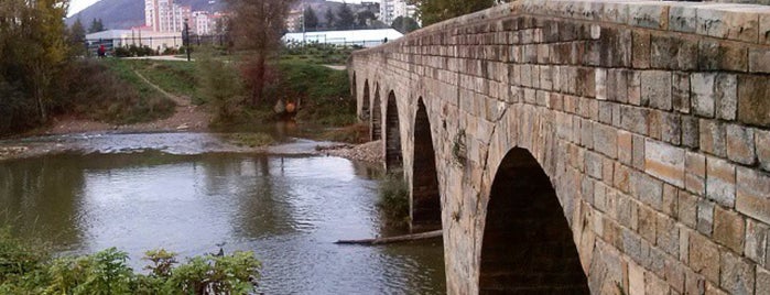 Parque de la Nogalera is one of Posti che sono piaciuti a Norwel.