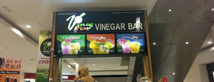 Vineg Plus is one of Tempat yang Disukai ÿt.