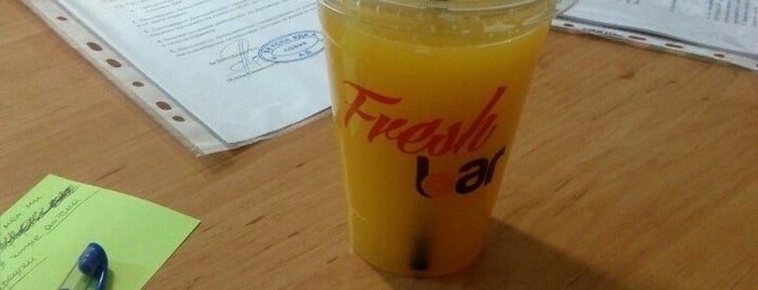 Fresh Bar is one of Dessi Chさんのお気に入りスポット.