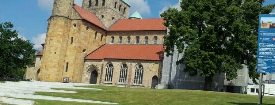 St. Michael (Michaeliskirche) is one of Deutschland - Sehenswürdigkeiten.