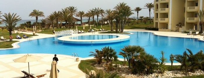 Hotel Royal Thalassa Monastir is one of Posti che sono piaciuti a Mustafa.