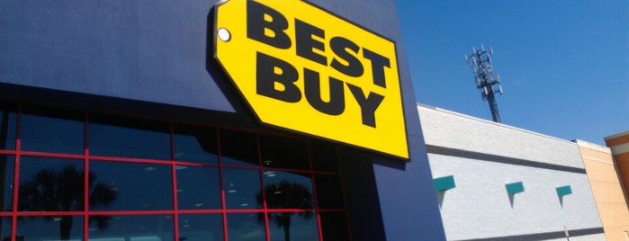 Best Buy is one of Lieux qui ont plu à Andre.