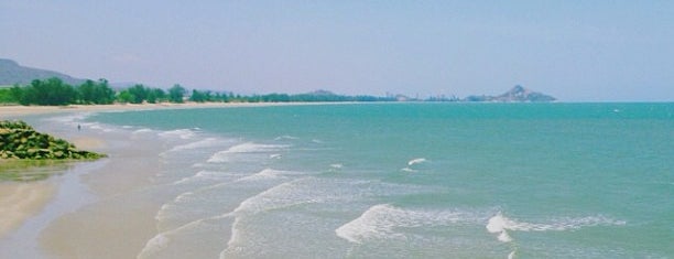 Khao Tao Beach is one of Dale'nin Beğendiği Mekanlar.