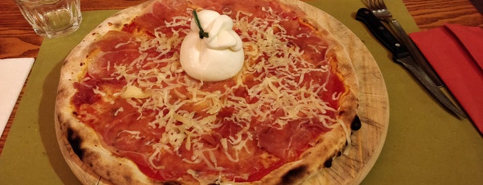 Pizzeria Al Ponte is one of contatti utili.