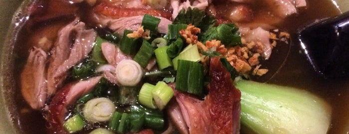 Chabaa Thai Cuisine is one of Posti che sono piaciuti a Jerry.
