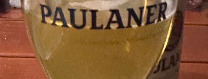 Paulaner Wirtshaus is one of Ericさんのお気に入りスポット.