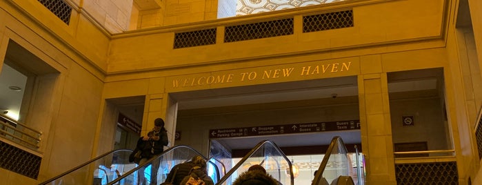 New Haven Union Station is one of Tempat yang Disimpan Jerry.