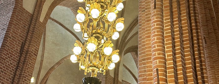 Storkyrkan is one of Kyrkor i Stockholms stift.