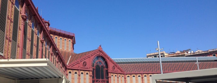 Mercat de Sant Antoni is one of Tempat yang Disukai Nihan.